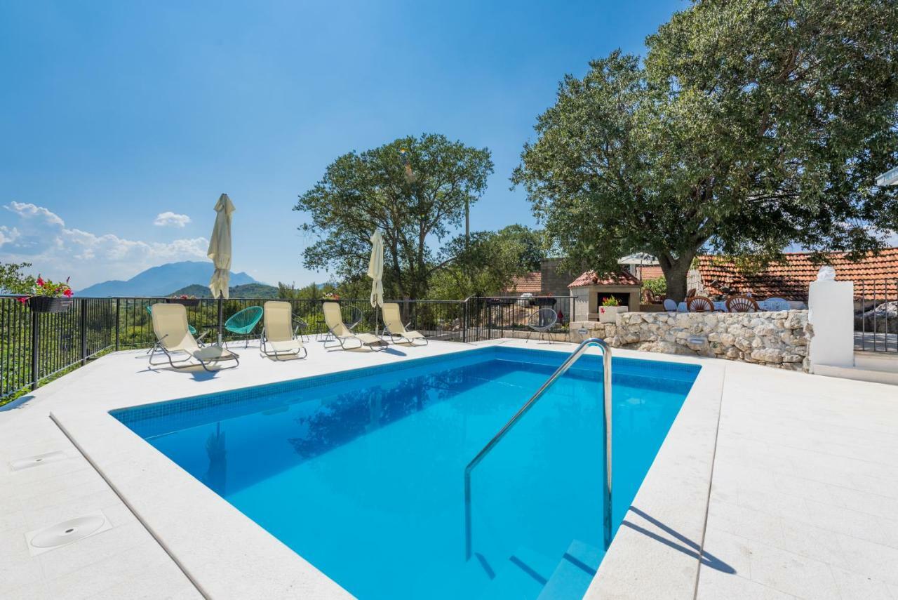 Jj Holiday home *