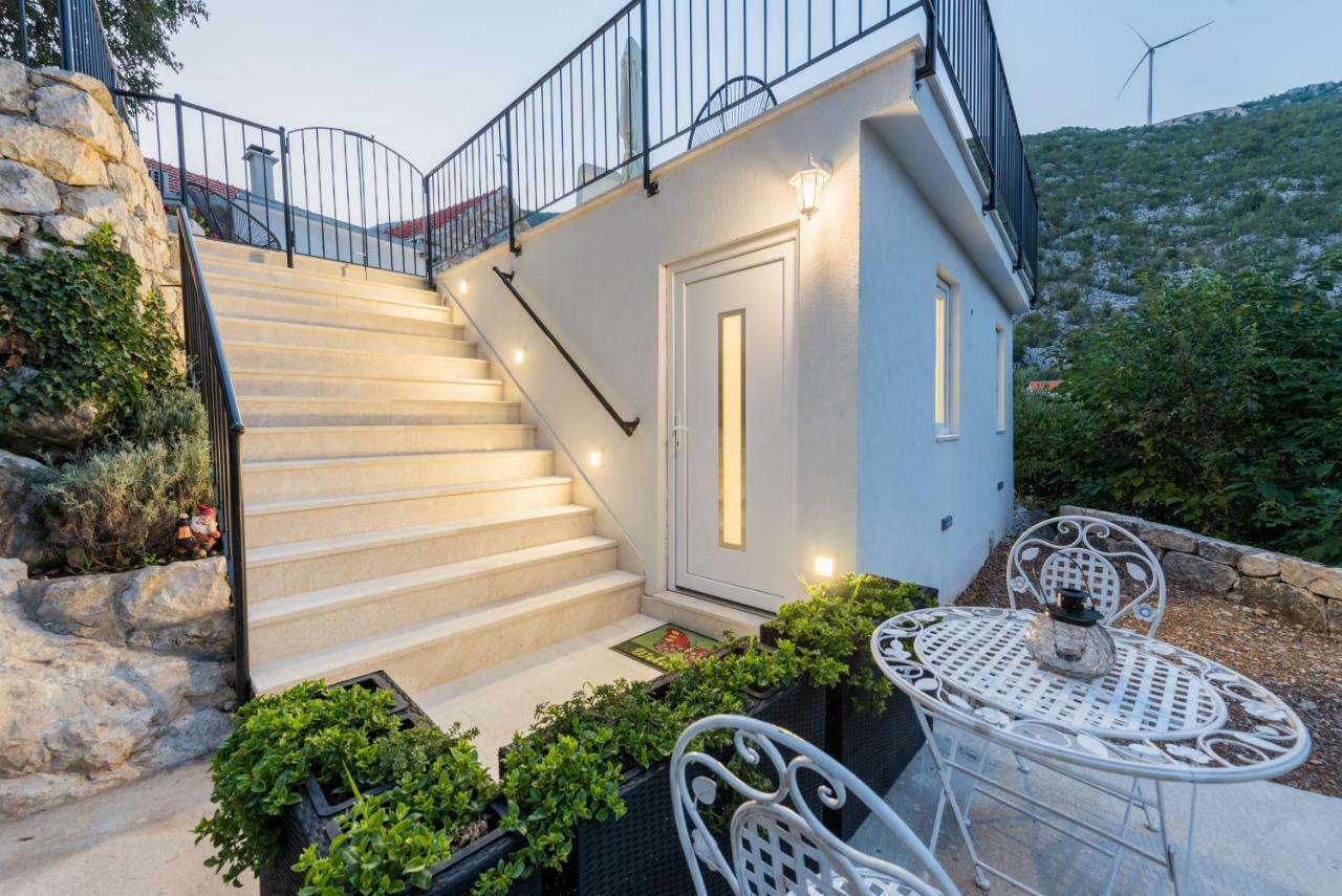 Holiday home Jj