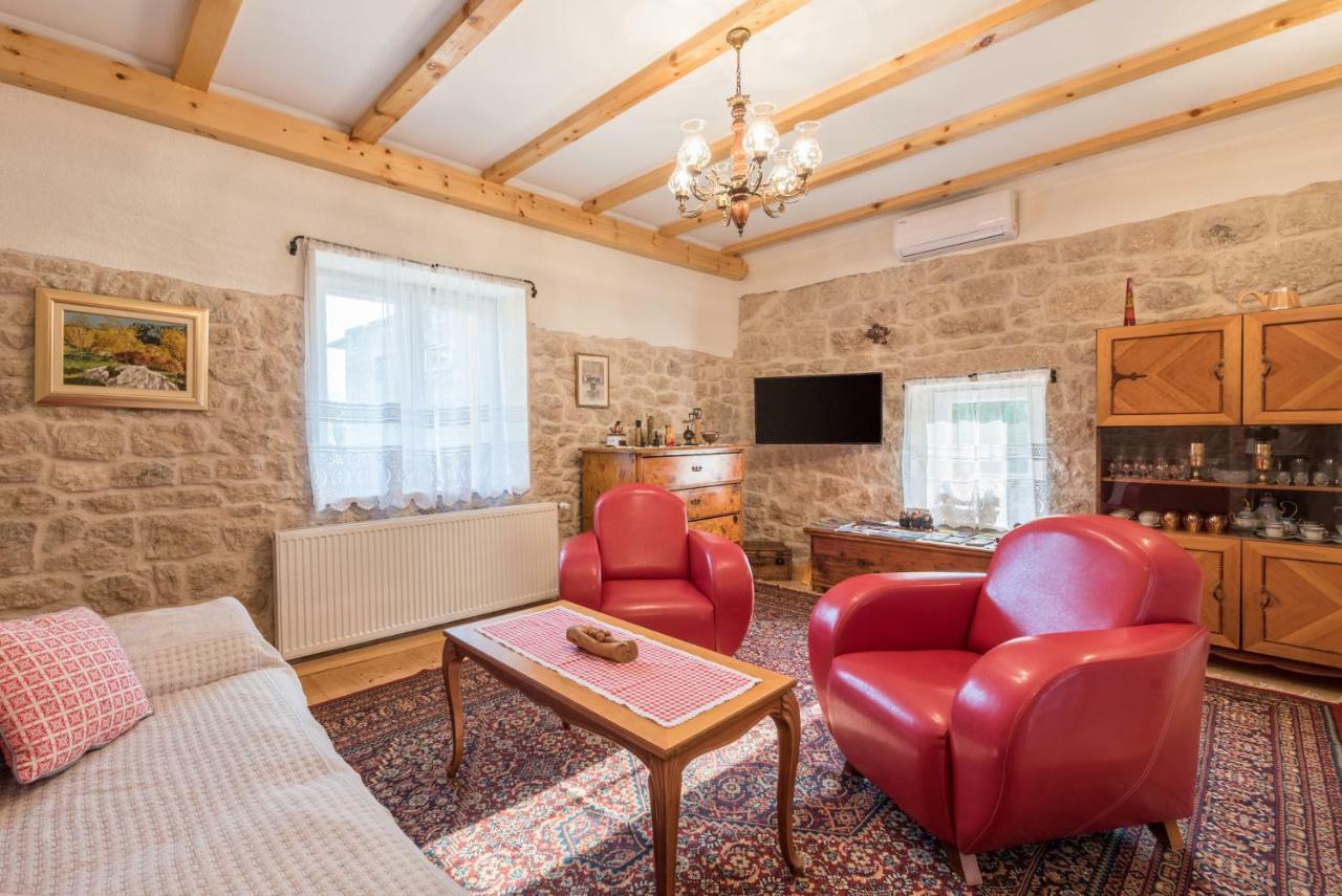 Jj Holiday home *